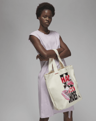 JORDAN+GRAPHIC+TOTE.png